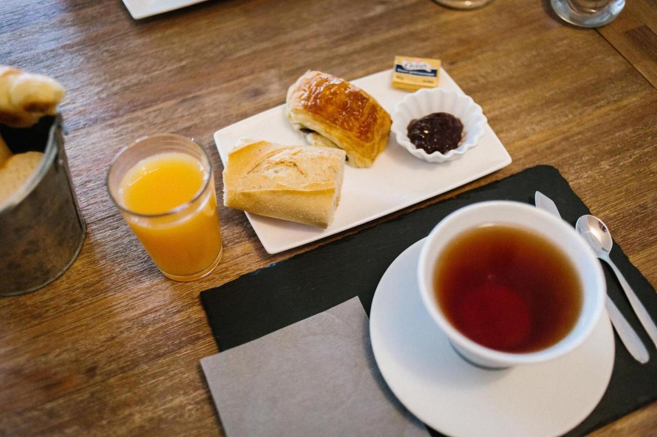 Hotel Suisse 알제 외부 사진
